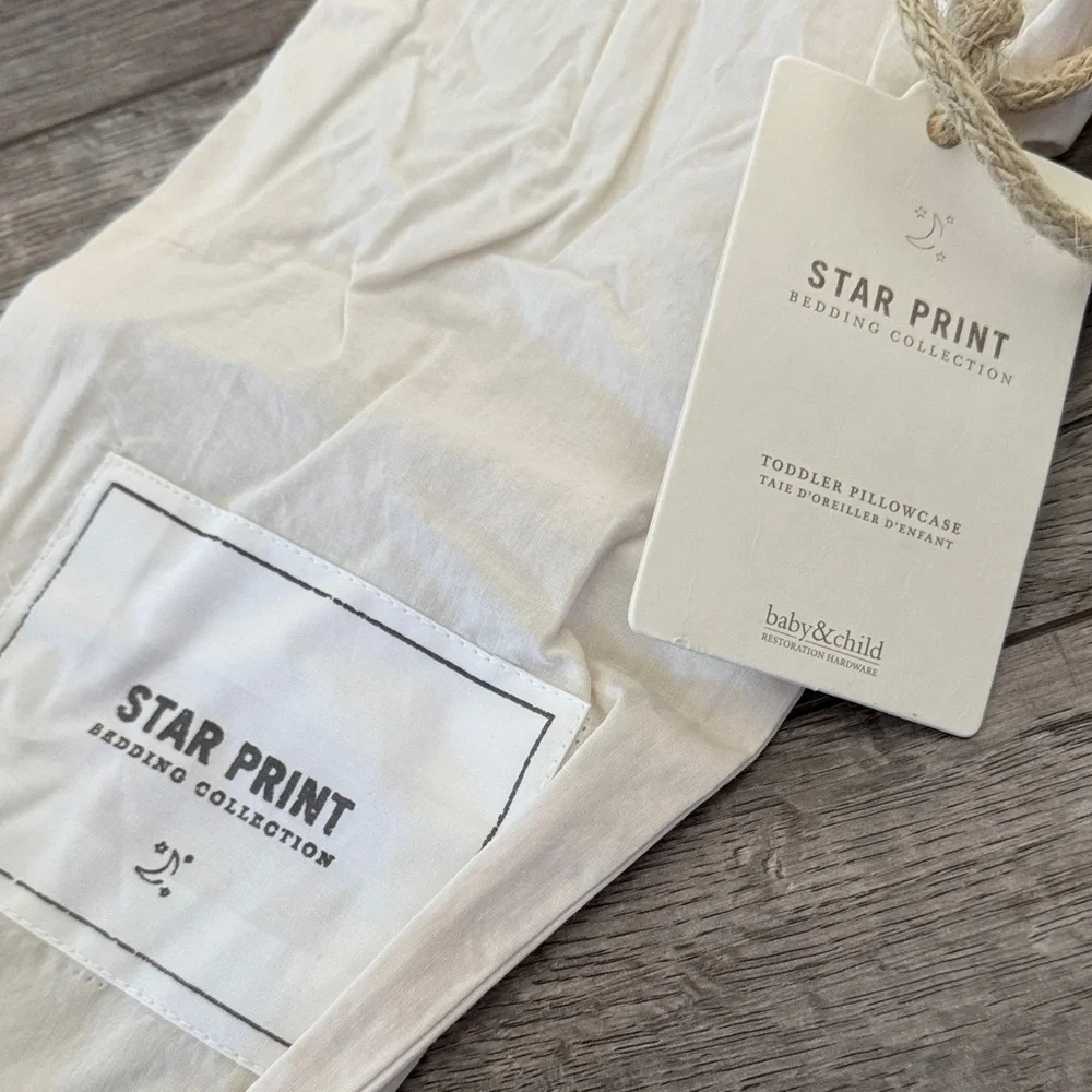 Restoration Hardware RH Baby Star Print Pillow Case - Petal Pink and Grey